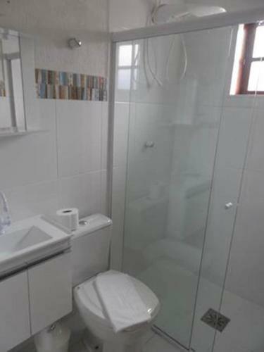 Posada Pousada Villa Virg�nia Guaruj�