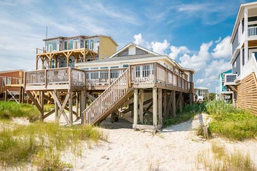 Beside The Sea By Oak Island Accommodations
