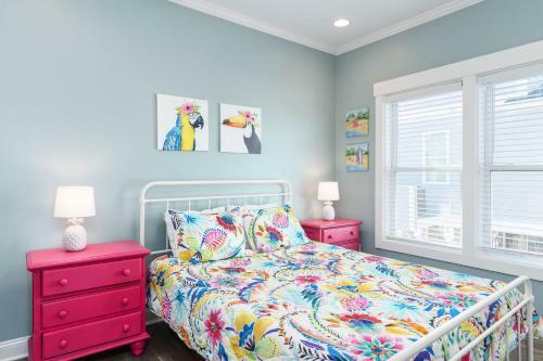 The Treasure Chest By Oak Island Accommodations