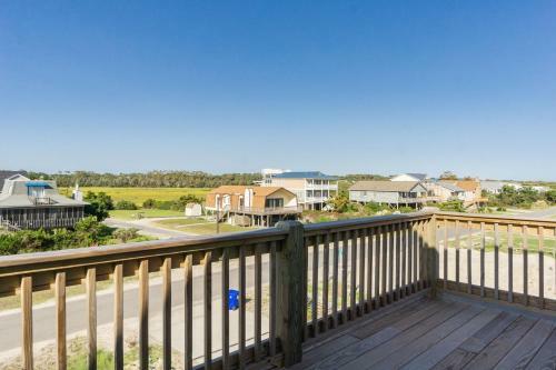 The Treasure Chest By Oak Island Accommodations