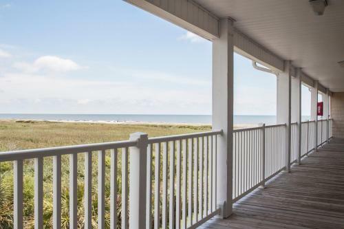 The Palms At Long Bay By Oak Island Accommodations