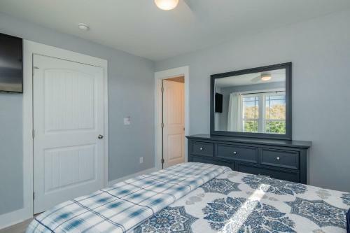 Sweet Sunshine By Oak Island Accommodations