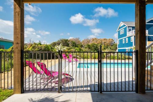 Sweet Sunshine By Oak Island Accommodations