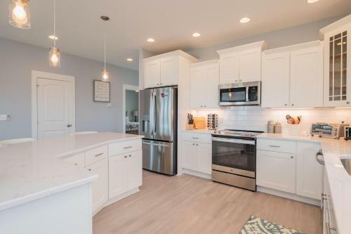 Sweet Sunshine By Oak Island Accommodations