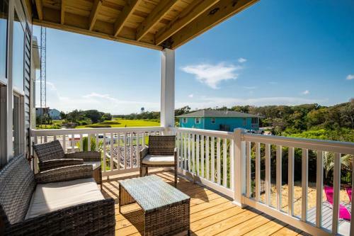 Sweet Sunshine By Oak Island Accommodations
