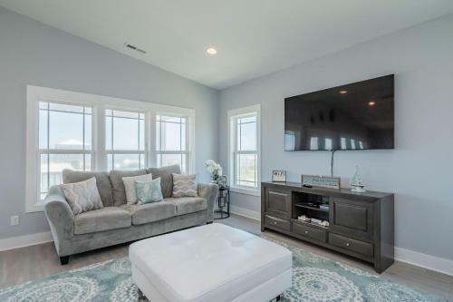 Sweet Sunshine By Oak Island Accommodations