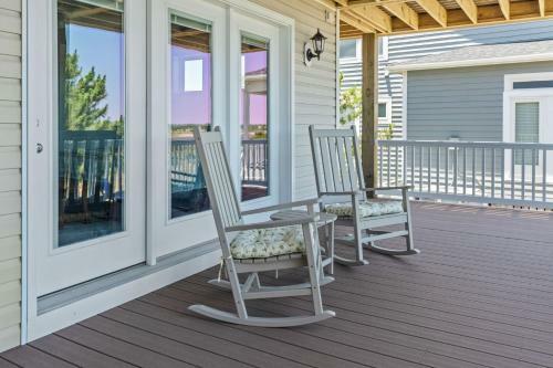 Kings Lynn Inn By Oak Island Accommodations