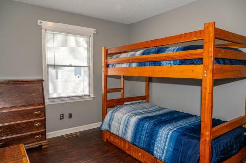 Island Hideaway By Oak Island Accommodations