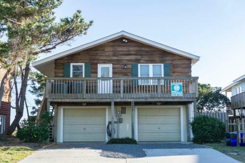 Sea And Stars By Oak Island Accommodations