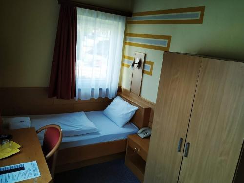 Hostal Pension Tilly