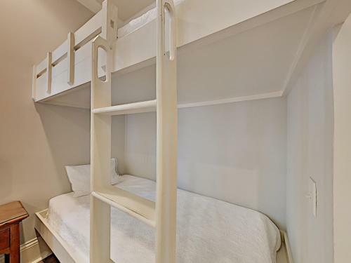 Seabourn By Southern Vacation Rentals