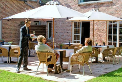 Hotel Adelaar