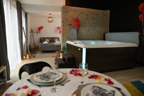 Eaudyss�e Maison Avec Spa Priv�e - Loiret