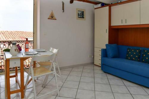 Apartamento Menton Nella Vecchia Citt� Con Vista Mare