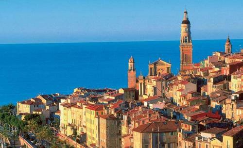 Apartamento Menton Nella Vecchia Citt� Con Vista Mare