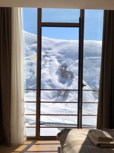 Happy Holidays Apartments In New Gudauri