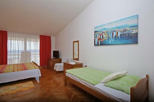 Adria Brela Apartments
