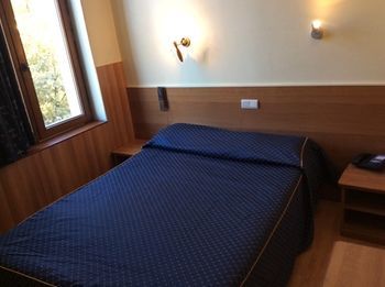 Aristote Hotel
