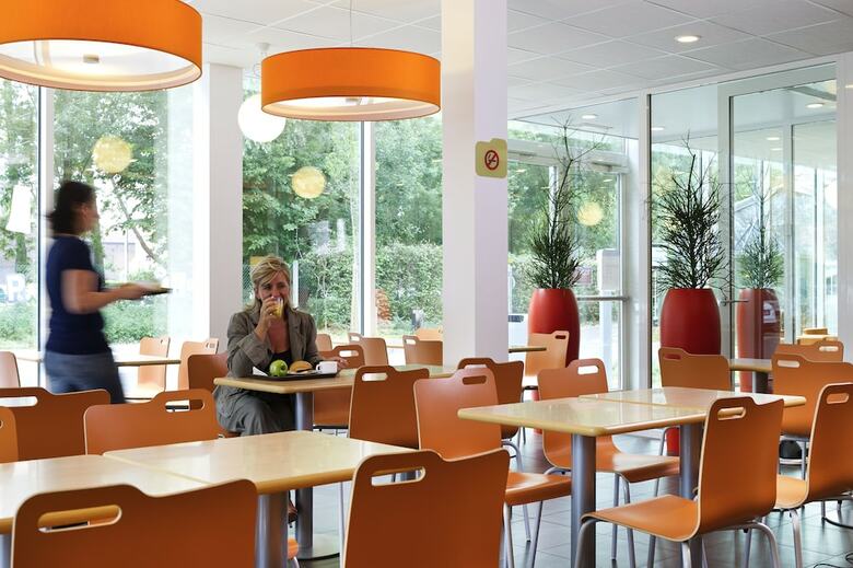 Hotel Ibis Budget Brussels South Ruisbroek