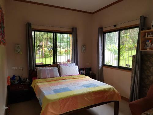 Bed & Breakfast Paco's Garden Home Stay