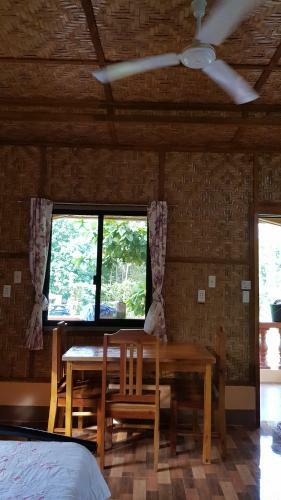 Bed & Breakfast Paco's Garden Home Stay