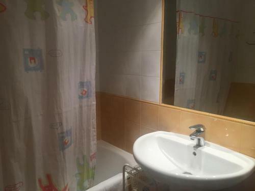Apartamentos 7 Valles Jaca Centro