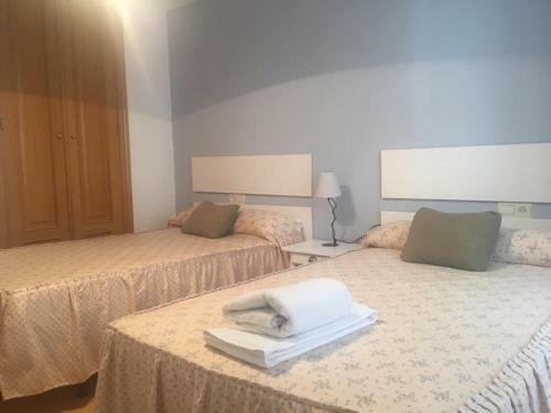 Apartamentos 7 Valles Jaca Centro
