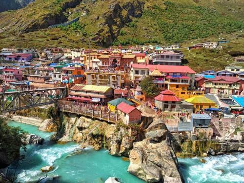 Prithvi Yatra Badrinath River Hotel