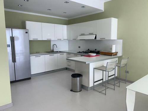 Stunning Apartment, Stunning Views, All Comfort