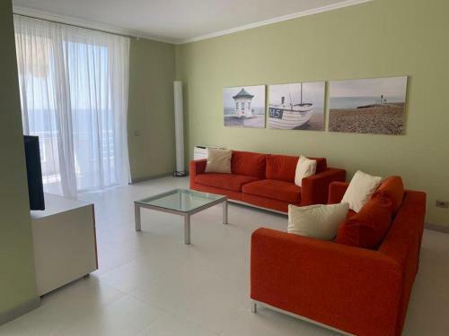Stunning Apartment, Stunning Views, All Comfort