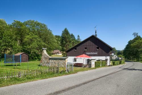 Hostal Penzion Pod Lesem