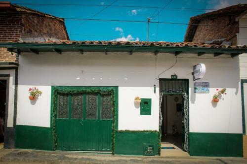 Hotel Los Empedrados
