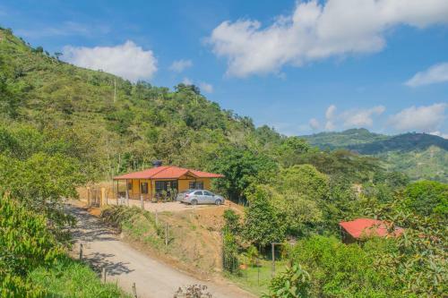 Casas De Campo - El Para�so La Vega