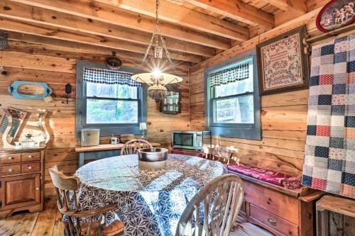 Creekside Retreat - Mins To Slopes And Trails!