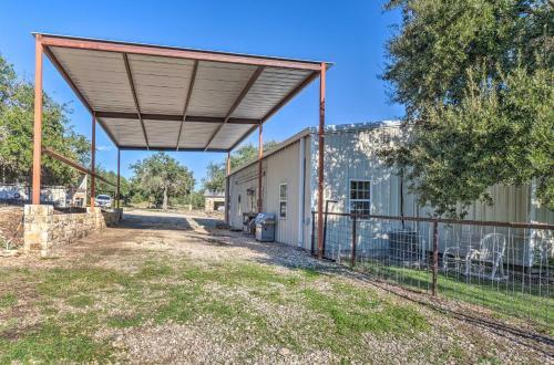 Quaint Texas Home Less Than 2 Mi To Lake Georgetown!