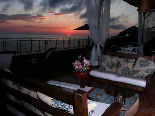 Bed & Breakfast Sunset House