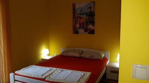 Hostal Guesthouse Djacic