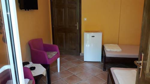 Hostal Guesthouse Djacic