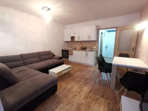 Apartma F&m