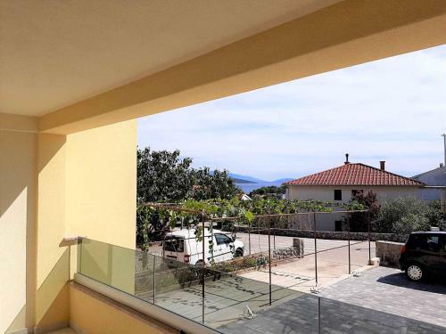 Apartment In Krk - Insel Krk 40650