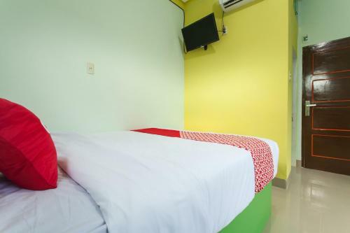 Hotel Oyo 1763 Dinda Residence Syariah