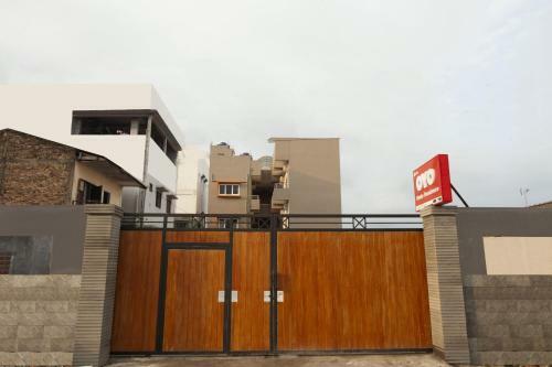 Hotel Oyo 1763 Dinda Residence Syariah