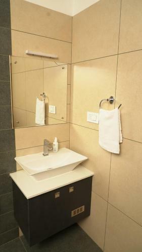 The White Orchid Luxury Service Apartments
