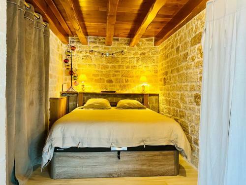 Bed & Breakfast Le Mas Des Mathes, Chambres D'h�tes, Studios