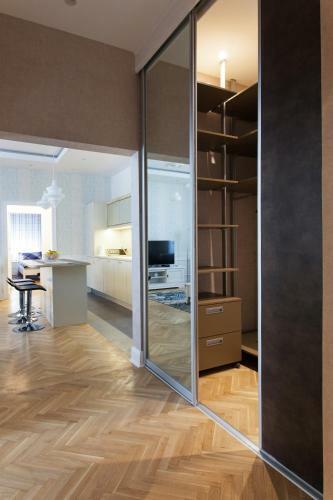 Apartment Passage