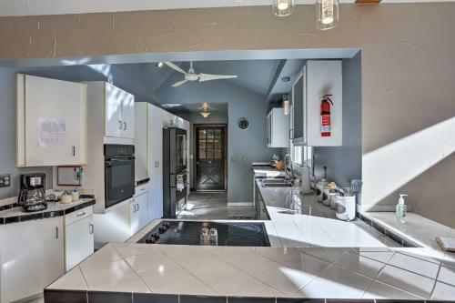 Stony Creek Lodge Escape With Deck And Sunroom!