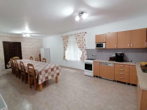 Hostal Pensiunea Diana