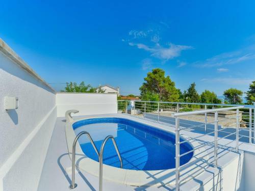 Villa Dragica Mit Pool Und Terasse, Direkt Am Meer