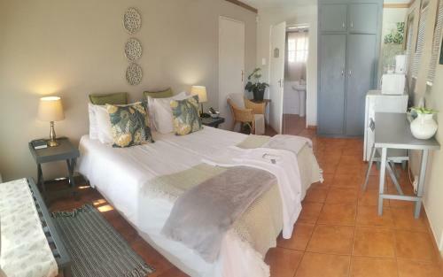 Hostal La Maison Guest House