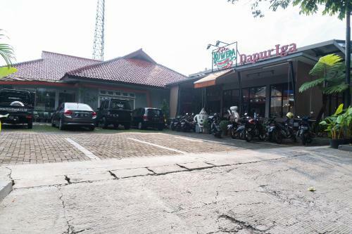 Oyo 787 Hotel Kuwera Inn